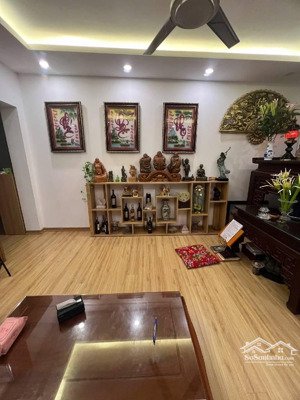 bán nhà đẹp nguyễn lương bằng - trung tâm đống đa ở ngay lô góc ngõ rộng gần mặt phố