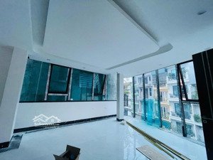 mặt phố phương mai- lương đình của. 40m 6 tầng mặt tiền 8m lô góc tm 18+. lh: 