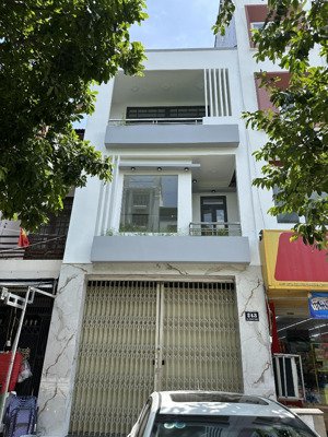 bán nhà 3 tầng mt lê thanh nghị vỉa hè 13m trục kinh doanh chính, 70m2 ngang 5m