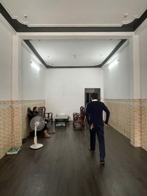 nhà bán mặt tiền bình phú p11 q6 (4x20) 4 tầng. đối diện công viên. giá 24,5 tỷ