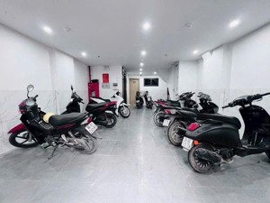 rẻ nhất tt mỹ đình - căn ccmn 7 tầng thang máy mới tinh - 42m2 - 10 phòng gác xép - ô tô 20m - 10tỉ