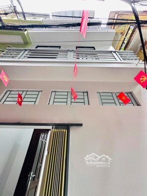 siêu phẩm lô góc nhà dân xây gần phố đủ công năng