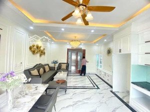 bán nhà mặt phố ngô thì nhậm 50m - 5 tầng thang máy - giá nhỉnh 20 tỷ