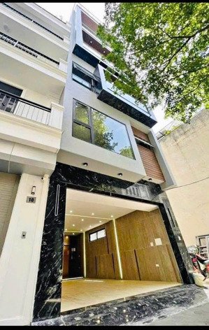 cho thuê nhà mặt phố nguyễn chí thanh, vị trí siêu đẹp, dt 51m2 x 5 tầng, mt5.2m, 50 tr