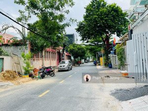 bán nhà cấp 4 107,3 m2 mặt tiền đường 185, phước long b - nhà vừa ở vừa kinh doanh chỉ 9,5 tỷ tl