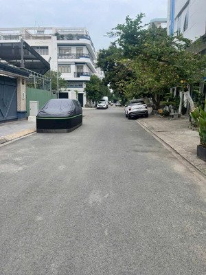 bán nhà phố khu phân lô đặng thuỳ trâm - gần đh văn lang - 17,5 tỷ tl