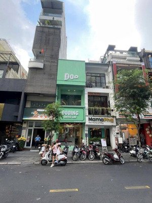 vị trí vàng ngô đức kế phố thương hiệu quận 1- nhà đẹp trống suốt!