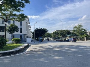 bán liền kề an hưng 82.5m2 x 4 tầng mặt đường lớn.