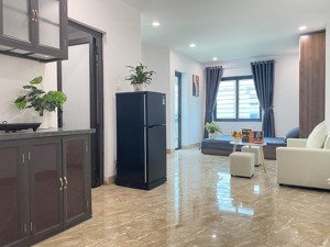 ccmn 1k1n 40m2 full đồ mặt phố mỹ đình giá 5tr99/tháng