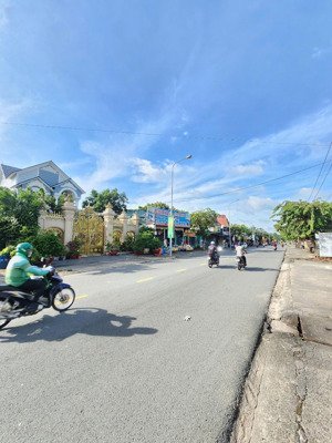 bán đất mt đường nguyễn du p.bình hòa tp.thuận an