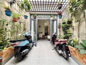 nguyễn văn đậu - 91.6 m2 - ô tô đổ cửa - gần mặt tiền - 11.5 tỷ