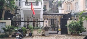 biệt thự hàng vừa tầm tiền nhiều gia chủ - khu vực thương lưu lâu đời