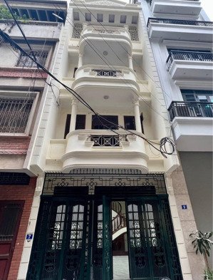 chính chủ cần bán nhà riêng trung kính, vũ phạm hàm, trung yên. nhỉnh 20 tỷ có ngay căn nhà đẹp