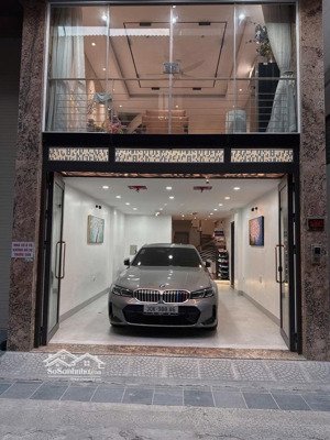 bán nhà phố nguyễn đức cảnh - lô góc 3 thoáng- ô tô tránh- 10m ra phố.