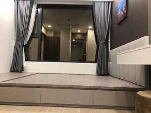 cho thuê 1-2-3 kingdom 101,quận 10, 2pn-78m2 fll -20triệu