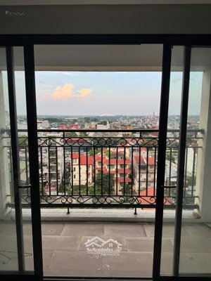 bán căn 2pn, 88m2, tầng đẹp, giá 13 tỷ, 2 đặng thai mai, quảng an, tây hồ