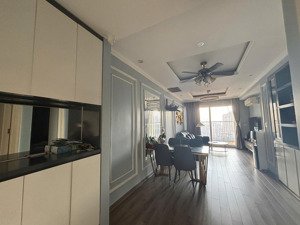 gia đình tôi cần bán căn hộ cc reverside garden 349 vũ tông phan tầng trung 137m 3pn 2vs giá 11.9tỷ