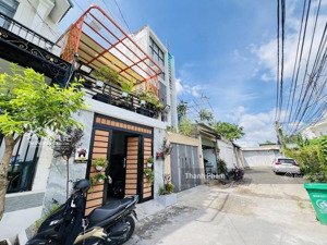 nhà mới 2 tầng full nội thất - hẻm 6m - 56m2 - chỉ hơn 6 đồng