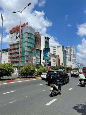 siêu hot mặt tiền cộng hòa ngang 7x24m, khuôn đất cục hiếm để xây tòa nhà, chỉ 42 tỷ