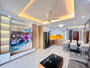 gia đình tôi bán gấp căn 3 ngủ riverside garden,349 vũ tông phan, 127m2, full nội thất, giá 11,7 tỷ