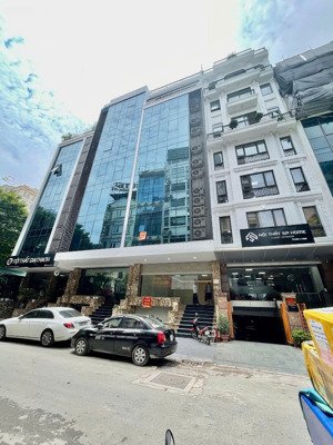 cho thuê nhà mặt phố phố huế vị trí kinh doanh sầm uất bậc nhất hà nội, dt 150m2x5t, mt 4m, 100tr