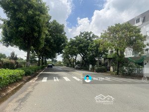 chính chủ gửi bán bt 228 m sim city