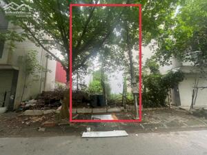 Bán đất dịch vụ Cổng đồng La Khê, view thoáng vĩnh viên, 50m2, mt 4,17m giá bán 13,5 tỷ LH 0942.193.386