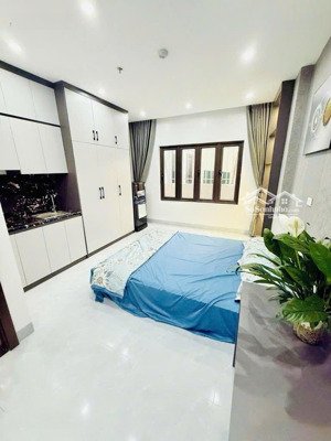 siêu phẩm nhà phố vip lâm hạ- long biên. dt 55m2, nhà 7 tầng thang máy, ô tô vào nhà. giá 14.8 tỷ