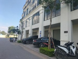 cần bán giá bình dân chỉ 16.x tỷ, liền kề hinode royal park, hoài đức, khu anh