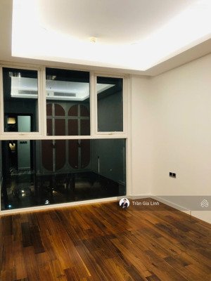 bán 3pn sarica dt lớn - full nội thất - sẵn hợp đồng thuê giá trị cao - sẵn sổ hồng