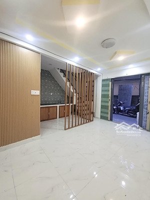4,2 tỷ nhà 25m2 trệt lầu ngang 5m đường xô viết nghệ tĩnh, p21, bình thạnh giáp quận 1