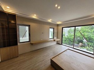 bán nr 3pn, 4wc, 35m2 tại cự khối, long biên, hn, giá 6 tỷ