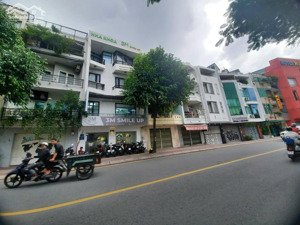 giá tốt quá! bán nhà mt 1 đời chủ chưa qua đầu tư ngay phan đăng lưu 6,5x23m 5 tầng - gía bán 25 tỷ