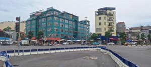 nhà 5 tầng thang máy ngọc thụy long biên