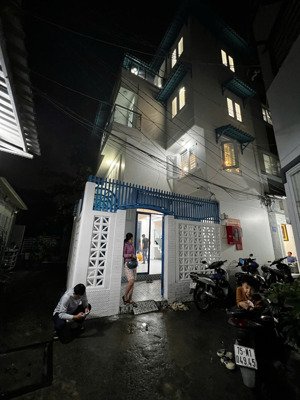 biệt thư mini 7x7,5m đúc 1 lửng 2 lầu,hẻm 4m đường lê đình thám,ngay aeon mall tân phú,giá 6,3 tỷ