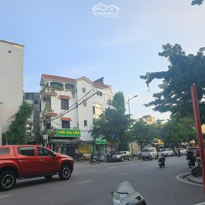 giáp nhị, nhà mới cứng, ô tô đỗ cổng, thang máy, ngõ thông, sđcc