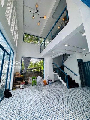 bán nhà 4pn, ngang 7m, biệt thự mini, ngay trung tâm gần aeon mall tân phú, 2 mặt view thoáng mát