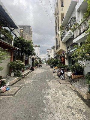 bán nhà 4.1x13m, 3 tầng hẻm 8m ngay chọ tân hương, tân phú chỉ 6.3 tỷ