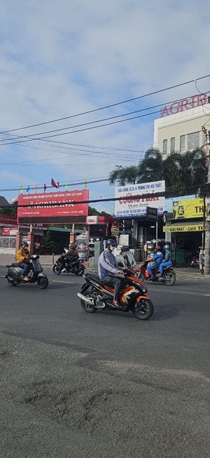 cho thuê nhà 4x23 mặt tiền lê văn khương