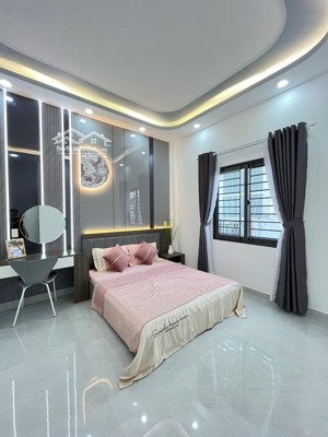 bán nhà khu phố tây kinh doanh hẻm 283 phạm ngũ lão,quận 1-4 x 18m-3 tầng -chỉ 22.9 tỷ tl