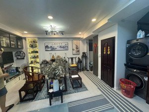 hàng hiếm ngang 6m full nội thất cao cấp sát mặt tiền lê văn sỹ chốt nhanh 8 tỷ 6