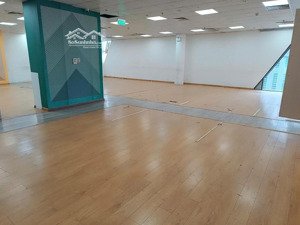 cho thuê văn phòng the golden palm lê văn lương, khoảng 80 triệu/ tháng ( hơn 217m2)