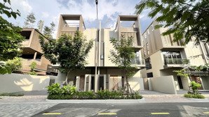 bán biệt thự song lập khu the orchard giá tốt nhất toàn khu. 16,5 tỷ (cọc trong tuần 