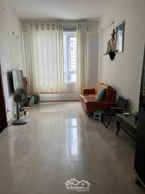 cho thuê căn hộ chung cư cbd 63m2, 8 triệu/ 1 tháng nhà trống