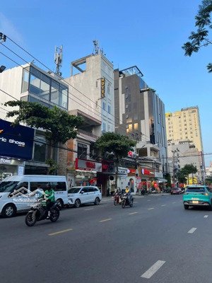 bán lô đất 166m2 mt thủ khoa huân sát nguyễn văn thoại. vị trí cực đẹp làm căn hộ, khách sạn