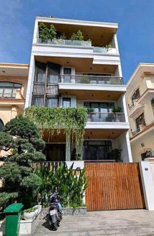 gấp! bán gấp nhà ngô quang huy, quận 2. giá 105m2. 5 tầng. sổ hồng đẹp hoàn công đủ