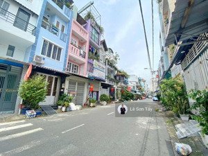 c/chủ cần bán nhà mt 47j đường số 3j l khu cư xá ngân hàng l q7. dt : 4m x 21m. giá 13,5 tỷ còn tl