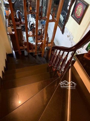 bán nhà 6 tầng ngõ 127 phùng khoang 9 phòng dòng tiền 40tr/tháng 8.7 tỷ