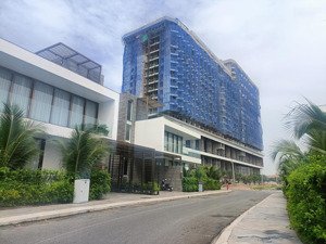 còn vài căn sắp nhận nhà và khai thác cho thuê, giá tốt từ 3.2 tỷ. lh: 