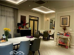 bán biệt thự đẹp tại đồng văn cống, phú hữu, thủ đức, hcm 50 tỷ, 250m2